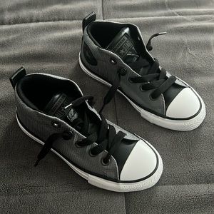 New in box converse kids size 13